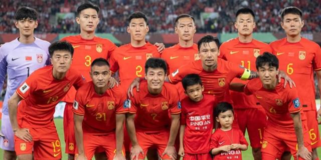 国足7月29人集训名单提前公布！鲁能8将参加对战日韩比赛