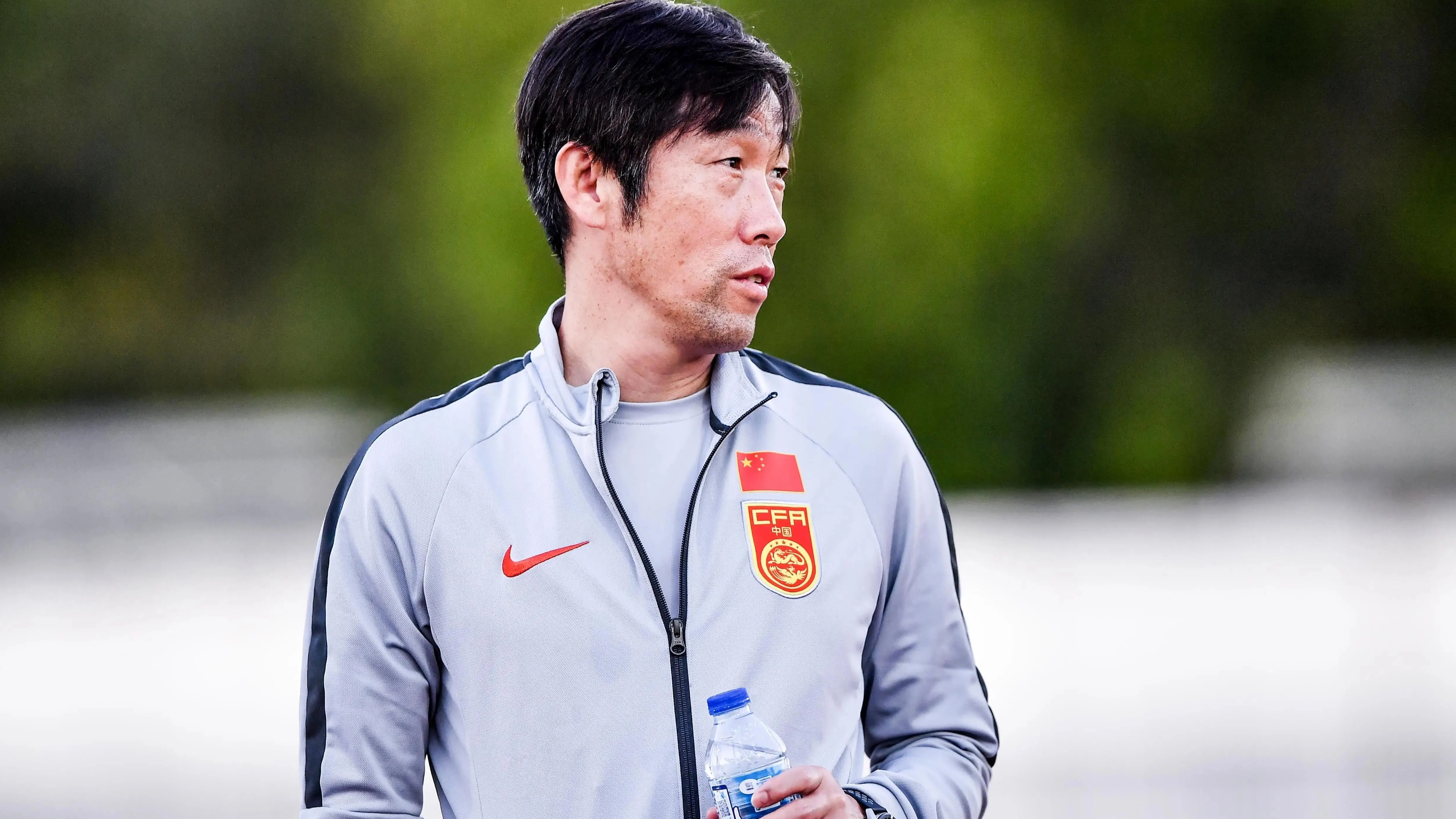 预算有限！国足新帅薪资控制在100万欧左右，首选欧洲年轻教练的简单介绍