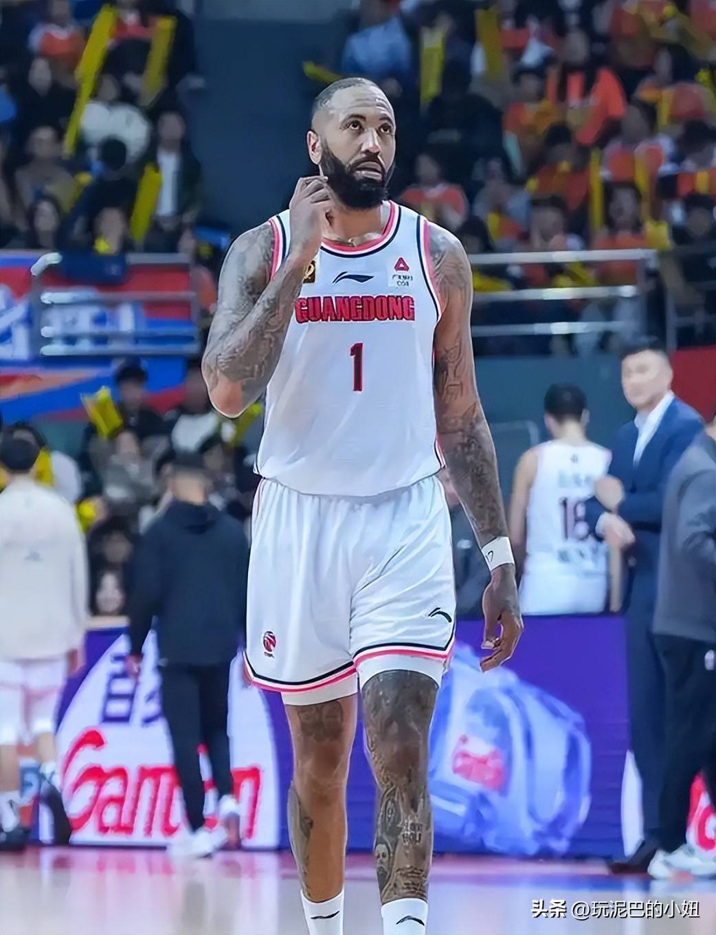 包含两名CBA外援涉嫌吸食大麻曝吉伦沃特已提交证据的词条