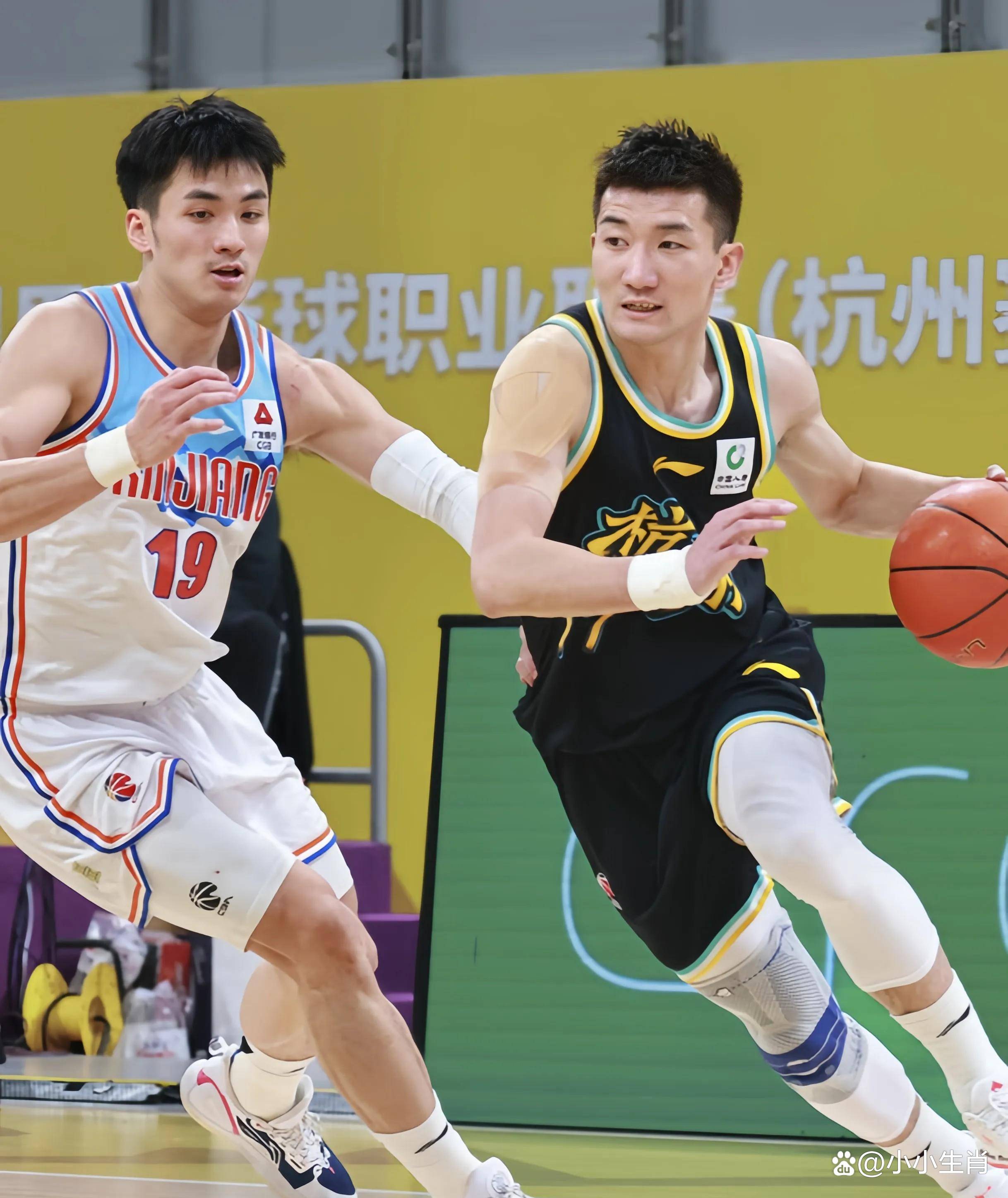包含男篮战报：广厦男篮惨输36分，全运会辽宁5战全胜，8支球的词条